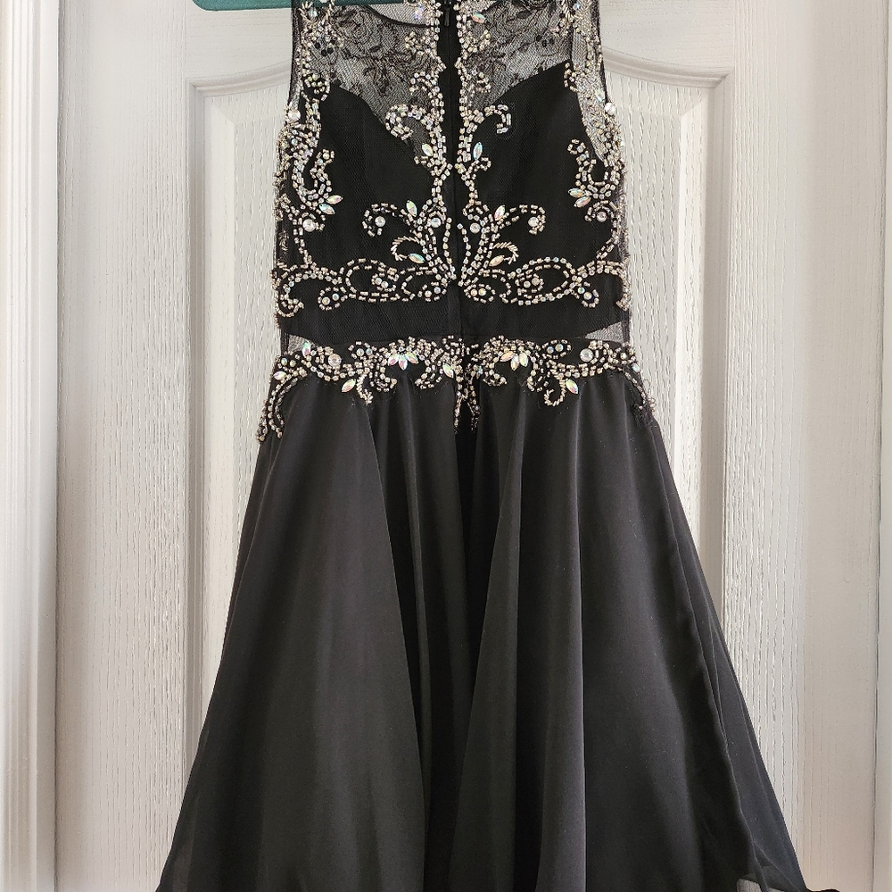 Grad dress - Picture 6 of 14